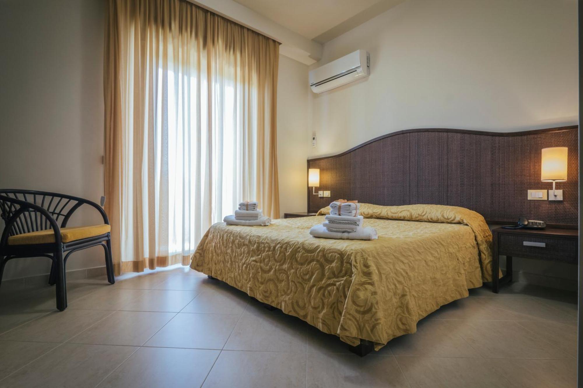 בלסטראטה Hotel Costa Azul מראה חיצוני תמונה