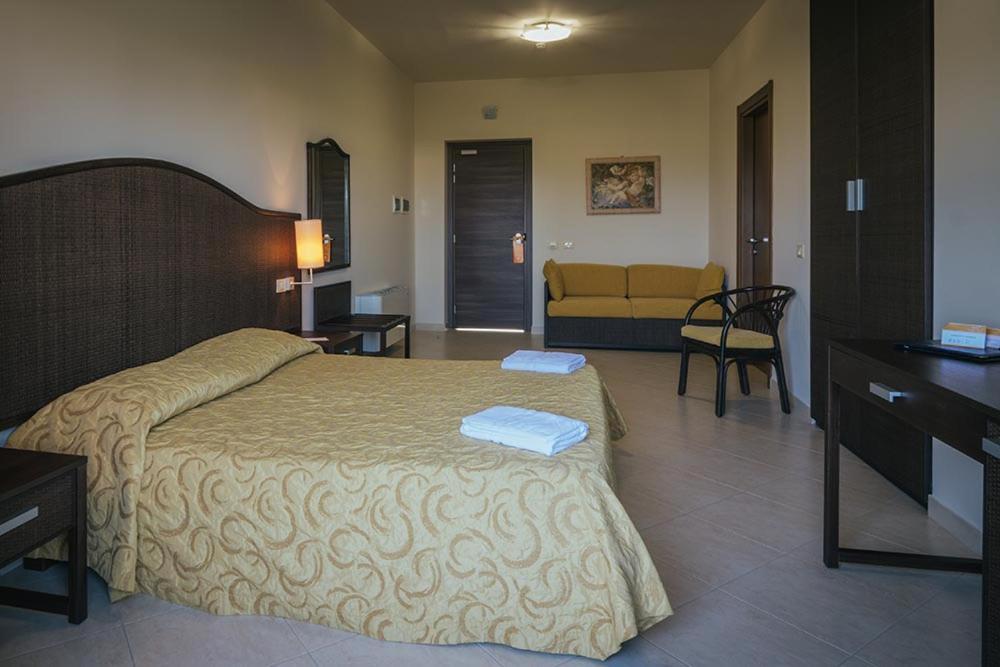 בלסטראטה Hotel Costa Azul מראה חיצוני תמונה