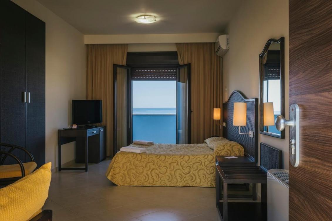 בלסטראטה Hotel Costa Azul מראה חיצוני תמונה